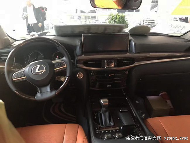 17款雷克萨斯LX570中东版顶配 21轮/抬显/雷测现车158万