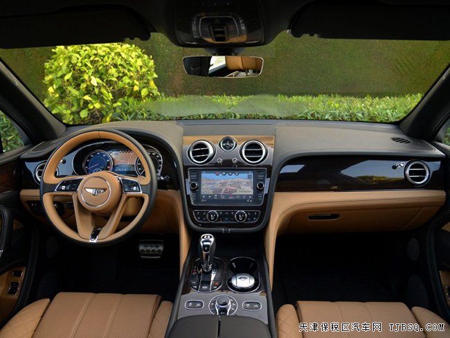 2017款宾利添越6.0T奢华SUV 608匹马力优惠购