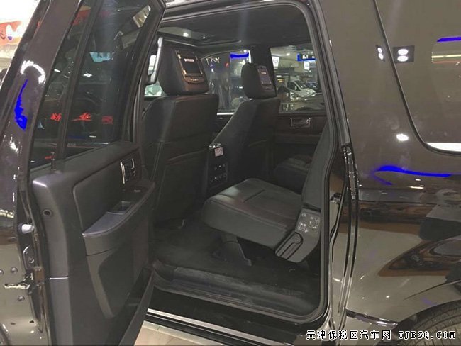 2017款林肯领航员3.5T豪华美系SUV 现车惠满津城