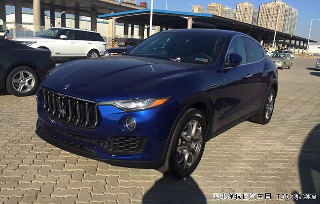 2017款玛莎拉蒂莱万特SUV加规版 金属漆/全景现车105万