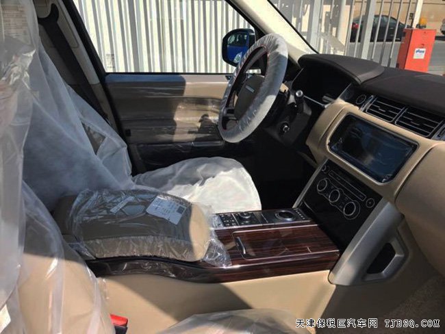 2017款路虎揽胜3.0T行政汽油版 全景/二代地形现车131万