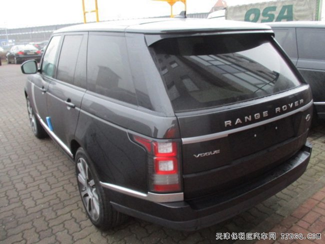 2016款路虎揽胜3.0T汽油Vogue版 天津港现车优购