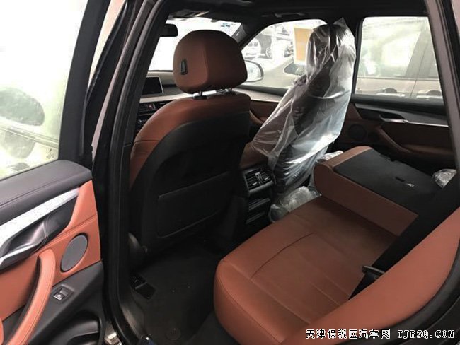 17款宝马X5M包墨西哥版 19M轮/全景/M运动套件现车76万