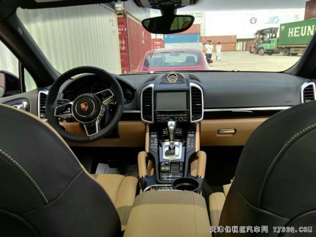 2017款保时捷卡宴3.6L汽油版 平行进口车惠满津港
