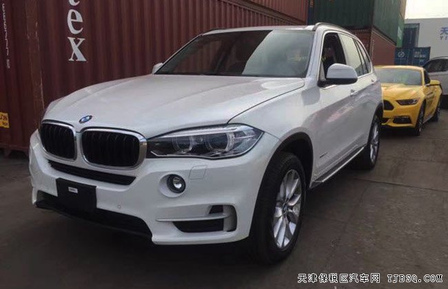 2017款宝马X5加规版/墨西哥版 全景天窗/19轮现车70万起