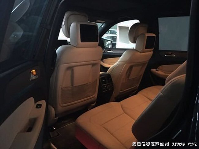 2017款奔驰GLS550加规版 全尺寸越野现车震撼让利