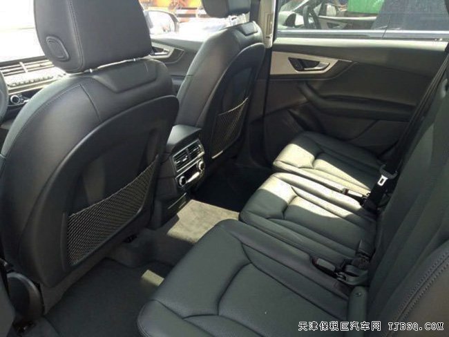 17款奥迪7Q加规版 19轮/全景天窗/MMI手写板现车72.5万