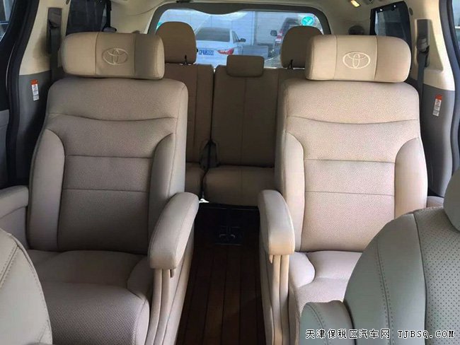 平行进口丰田塞纳3.5L商务MPV 2017款津城巨献