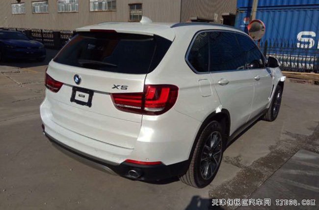 2017款宝马X5加拿大版3.0T 天津港口现车震撼让利