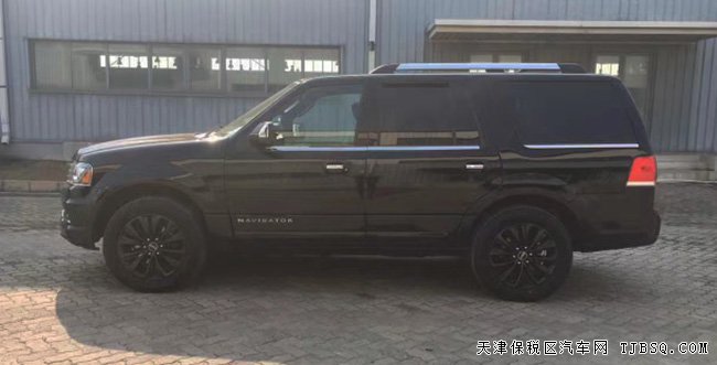 17款林肯领航员美系七座SUV 平行进口现车即刻拥有