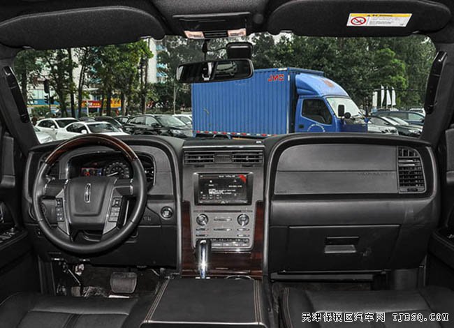 17款林肯领航员3.5T加拿大版 22轮/天窗现车90万优惠购