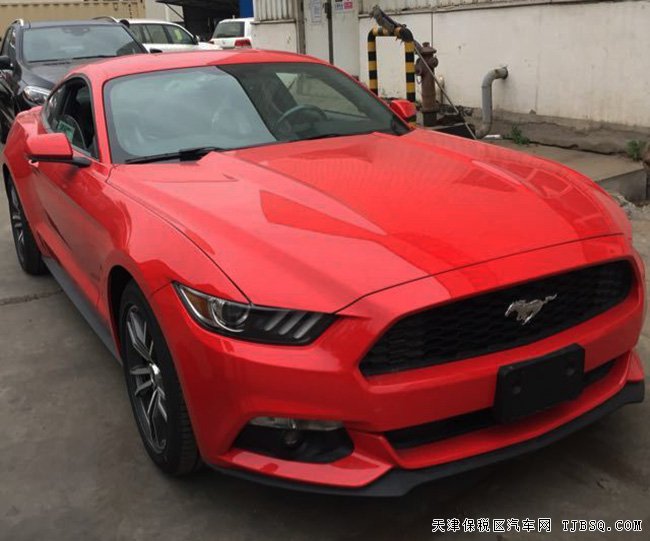 2017款福特野马2.3T美式肌肉跑车 平行进口现车32万热卖