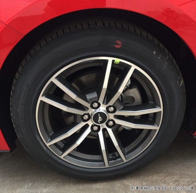 2017款福特野马2.3T美式肌肉跑车 平行进口现车32万热卖