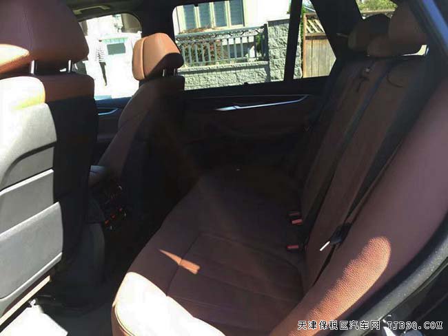 17款宝马X5墨西哥版 19轮/全景天窗/液晶仪表现车69.5万