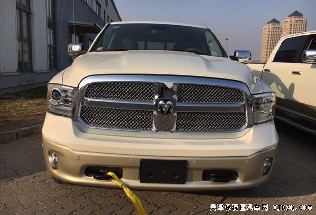 2017款道奇公羊5.7L美式皮卡 天津港现车优惠起航