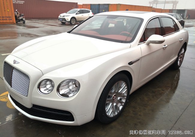 2017款宾利飞驰4.0T V8欧规版 平行进口车优惠来袭