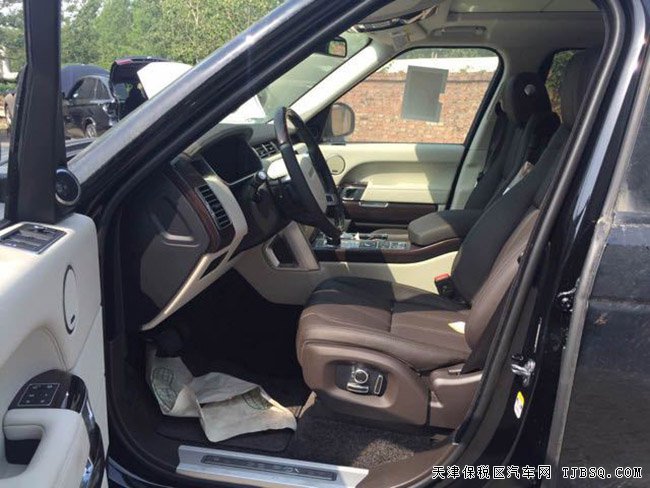 2017款路虎揽胜3.0T加长版 天津港现车即刻拥有