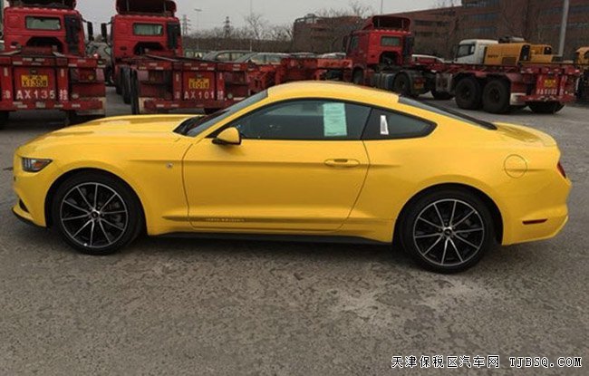 2017款福特野马2.3T肌肉跑车 保税区现车尽享折扣