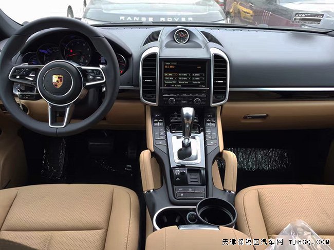 2017款保时捷卡宴3.6L汽油版 经典动感SUV优惠促销