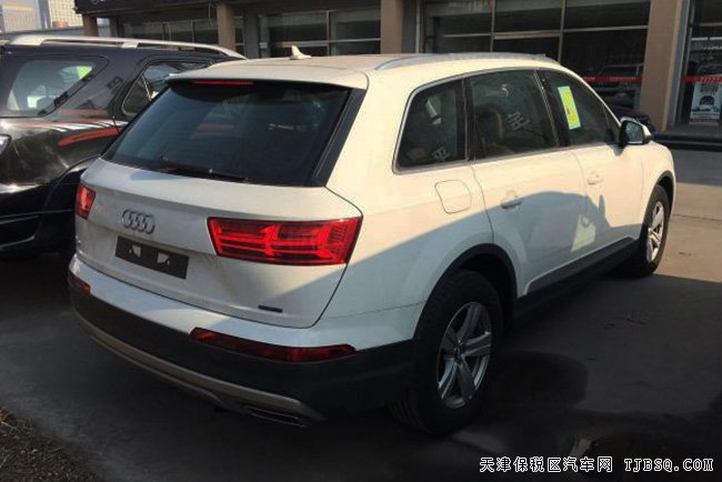2016款奥迪Q7欧规版2.0T 全景天窗/五座/电吸门现车65万