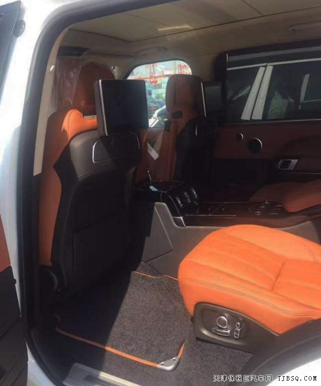 2017款路虎揽胜5.0T创世加长版 22轮/二代地形现车240万