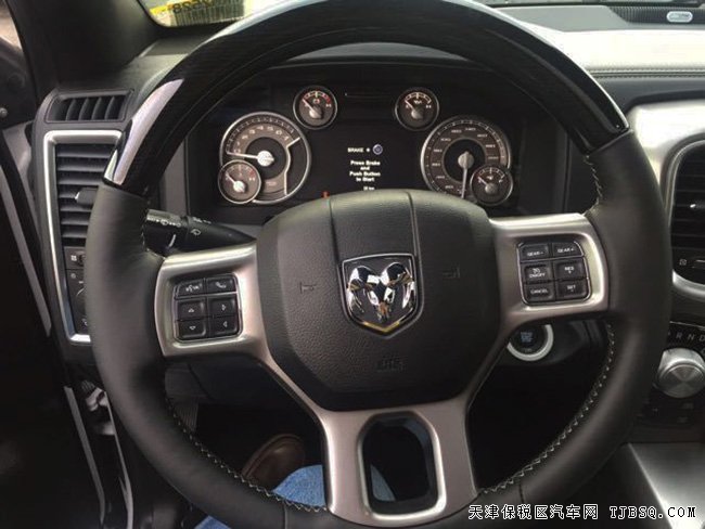 17款道奇公羊美式皮卡 5.7L V8现车热卖优惠走俏