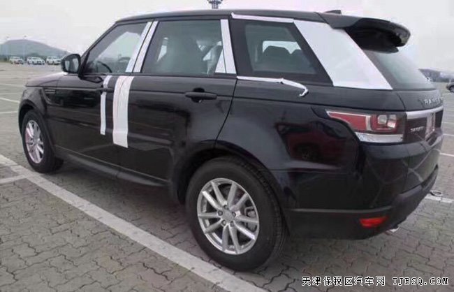 2017款路虎揽胜运动柴油版 滑动全景天窗/19轮现车77万