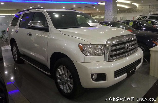 2017款丰田红杉5700加规版 平行进口现车即刻拥有