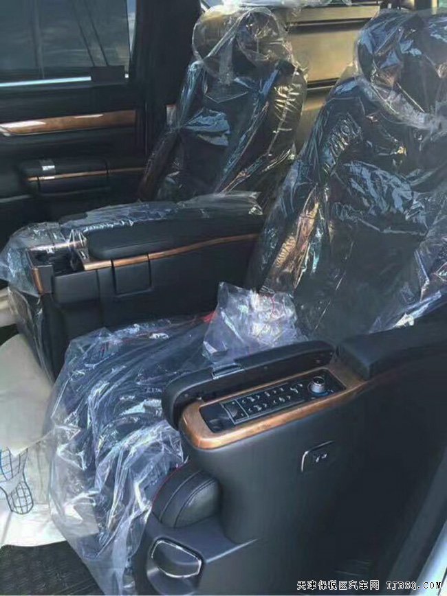 16款丰田埃尔法3.5L欧规版保姆车 平行进口车报价115万