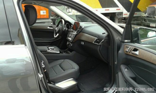 2017款奔驰GLS500墨西哥版 21轮/哈曼/全景现车140万起