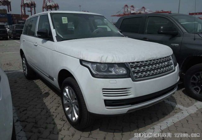 2017款路虎揽胜3.0T行政柴油版 保税区现车116万优惠酬宾