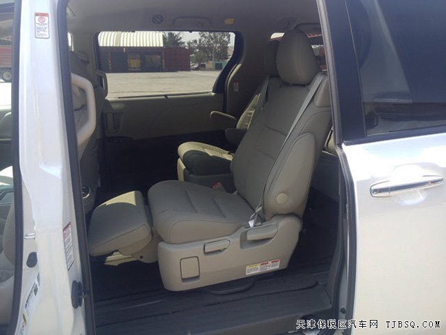 2017款丰田塞纳3.5L两驱版XLE 平行进口车报价48.5万购