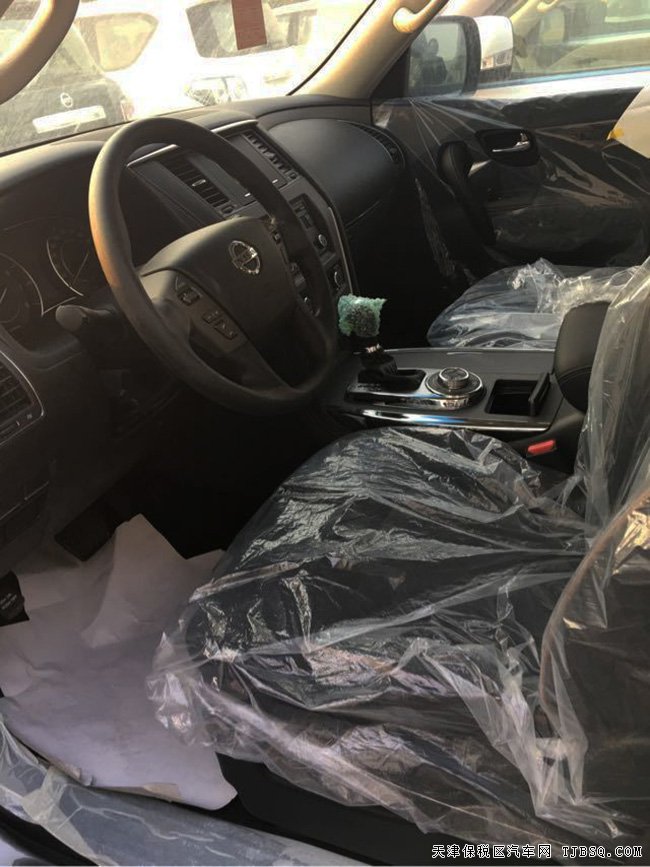 2017款日产尼桑途乐Y62中东版 4.0L七座SUV现车极致热销