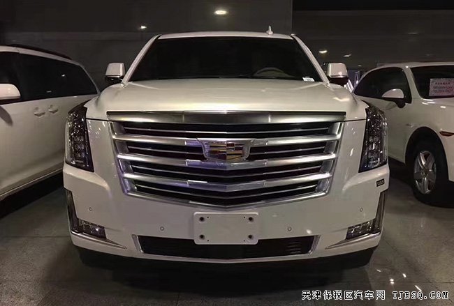 17款凯迪拉克凯雷德6.2L 天津港现车绚丽夏日惠购