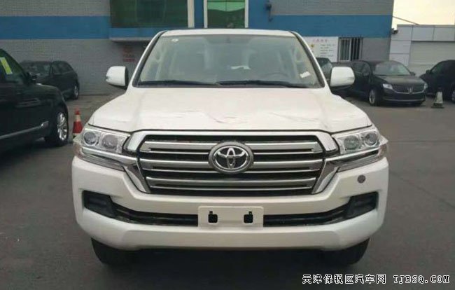 2017款丰田兰德酷路泽4000中东版 现车七月让利