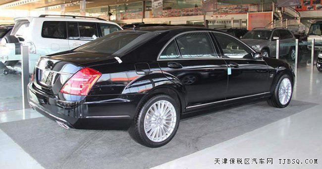 2017款奔驰迈巴赫S600L 豪华轿车现车夏季优惠