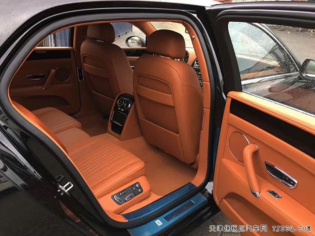 2017款宾利飞驰4.0T豪华轿车 欧规版现车降价巨献