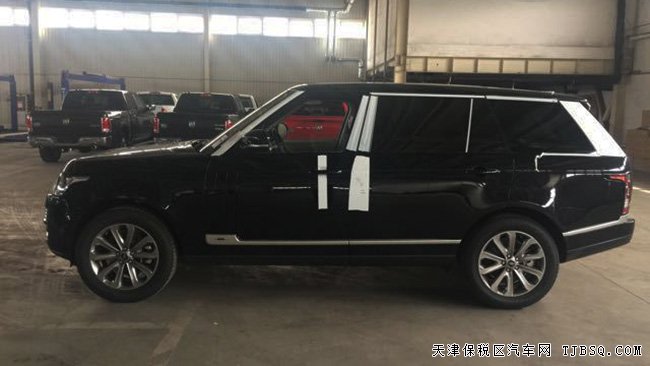 2017款路虎揽胜3.0T柴油VOGUE加长版 平行进口现车147万