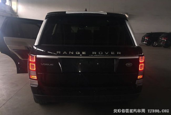 2017款路虎揽胜3.0T柴油VOGUE加长版 平行进口现车147万