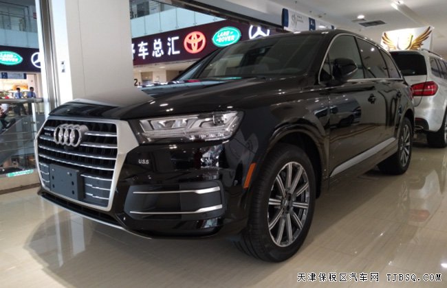 2017款奥迪Q7加规版 20轮/全景/BOSE/四区空调现车79万