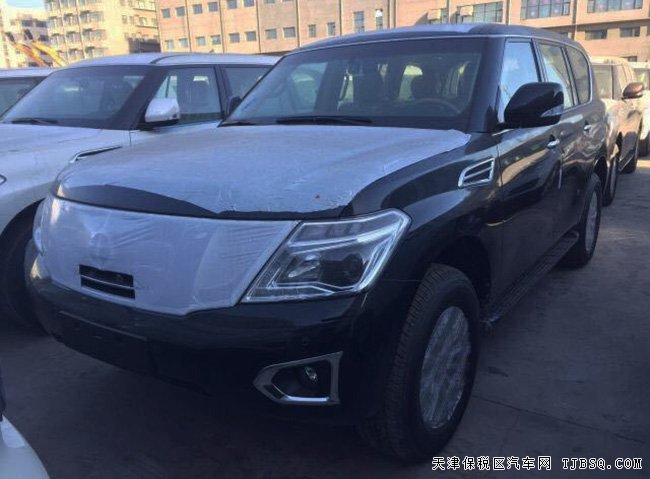 17款日产尼桑途乐Y62中东版 天窗/18轮/金属漆现车60万