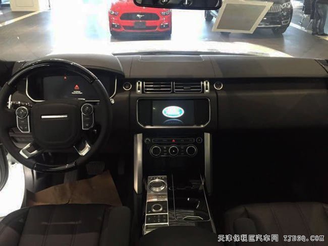 17款路虎揽胜3.0T行政汽油版 滑动全景/20轮现车129万