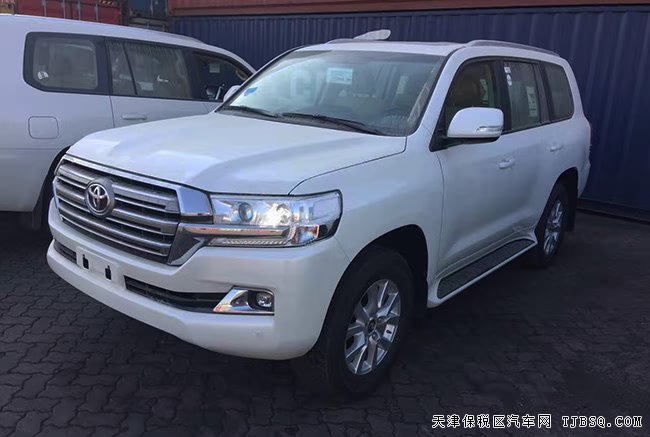 2017款丰田酷路泽4000中东版 18轮/天窗/八座现车64.8万