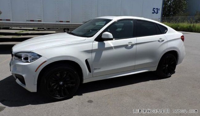 2017款宝马X6M加规版 豪华增强包/M运动包现车86.5万起