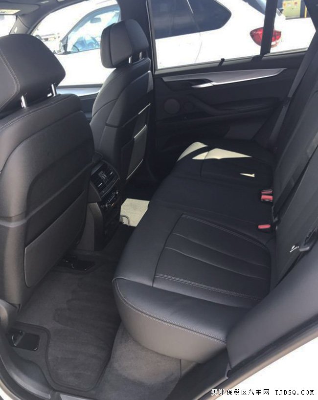 2017款宝马X5加规版 M运动包/豪华包现车77.5万惊喜特惠