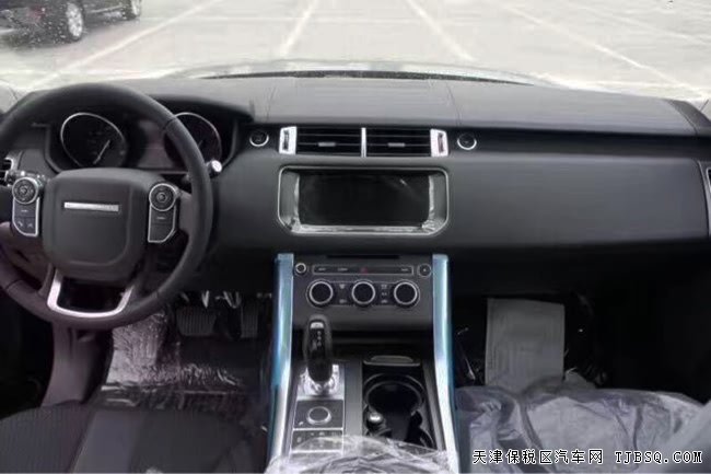 2017款路虎揽胜运动柴油版 滑动全景/液晶仪表现车78万