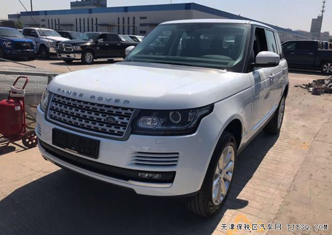 17款路虎揽胜3.0T柴油Vogue版 二代/全景/20轮现车127万