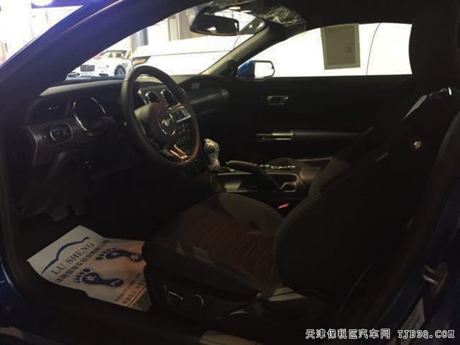 2017款福特野马2.3T美规版肌肉跑车 天津港现车32万特惠