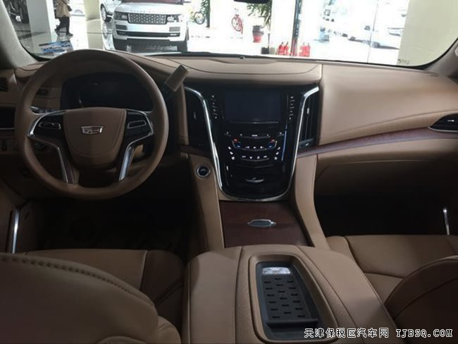 2017款凯迪拉克凯雷德6.2L加规版 天津港现车享低价