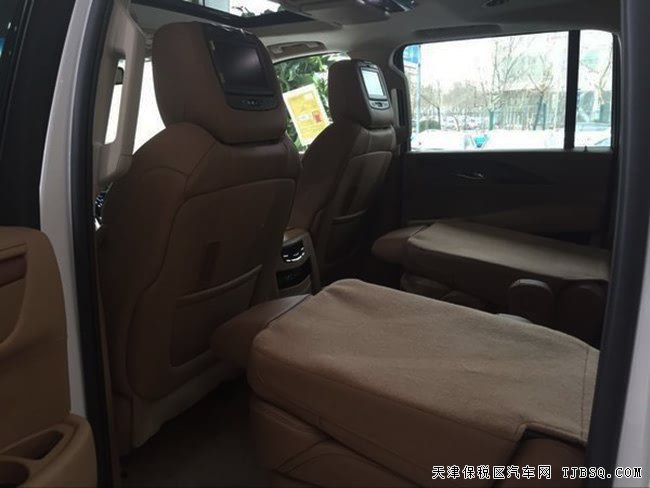 2017款凯迪拉克凯雷德6.2L加规版 天津港现车享低价